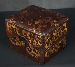 Antique Bento box 1800