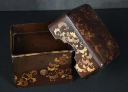 Antique Bento box 1800