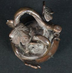 Antique bronze Hyotan 1700