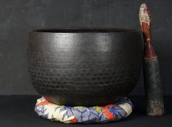 Antique Buddhist bronze bell 1781