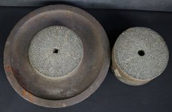 Antique Chausu tea mill 1800