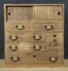 Antique Kiri wood Tansu 1850