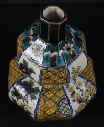 Antique Kutani art vase 1800