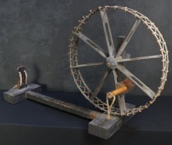 Antique Gifu loom 1800