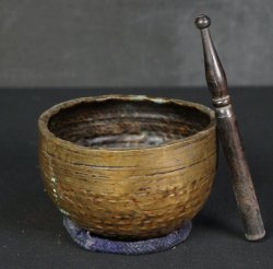 Antique Orin 1800 bell