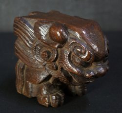 Antique Shishi carving1880