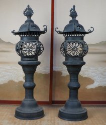 Antique shrine lamp 1828