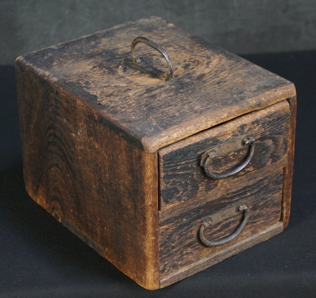 Antique tool box1800