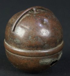 Antique Zen Suzu 1700