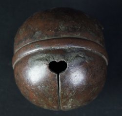 Antique Zen Suzu 1700