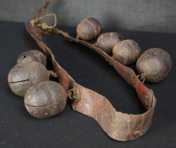 Antique Zen Suzu 1800