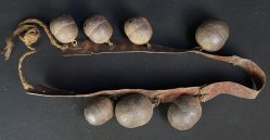 Antique Zen Suzu 1800