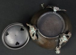 Bamboo bronze Koro 1970