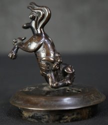 Beppuzaiko Koro sculpture 1800