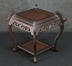 Bonsai Koro table 1950