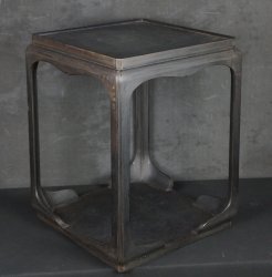 Bonsai stand 1950 muttered