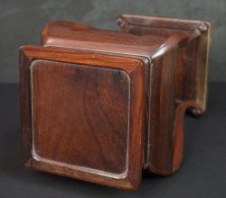 Bonsai stand1950 interior