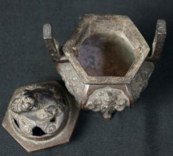 Bronze censer Meiji Koro 1880s