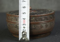 Bronze Cosmetic Box 1800