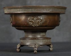 Bronze Ikebana vase 1880