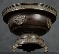 Bronze Ikebana vase 1880