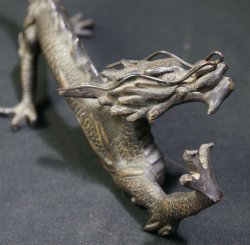 Bronze Ryu 1970s dragon