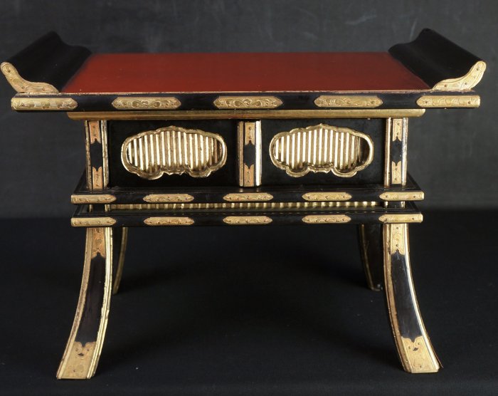 Buddhist altar offering 1900