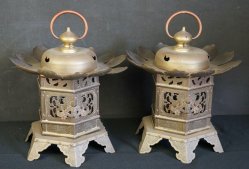 Buddhist Tsuridoro lamp 1890