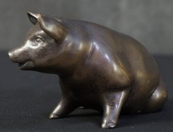 Buta pig bronze 1900