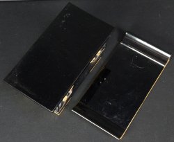 Butsudan tray stand 1900