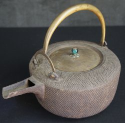 Cast iron Kettle 1880