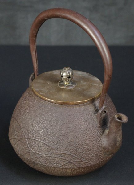 Cast iron kettle 1950