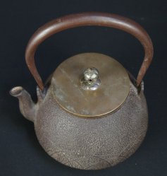 Cast iron kettle 1950