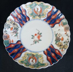 Ceramic plate Imari 1800s