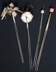 Coral Kanzashi pins 1900