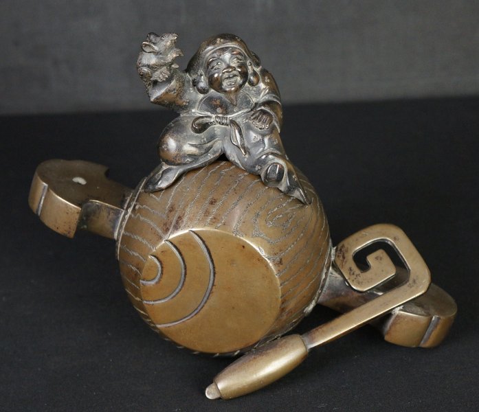 Dakoku-Koro censer 1900