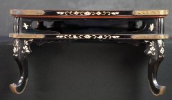 Fine lacquer stand Nurimono 1900