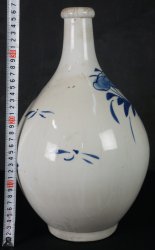 Floral Tokkuri Sake 1880