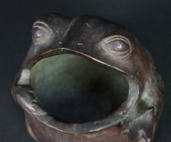 Garden frog 1900 bronze