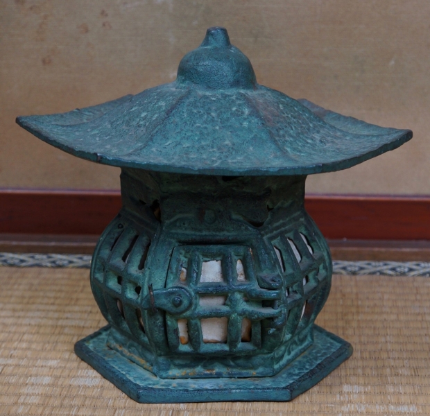 Lanterns/Lamps