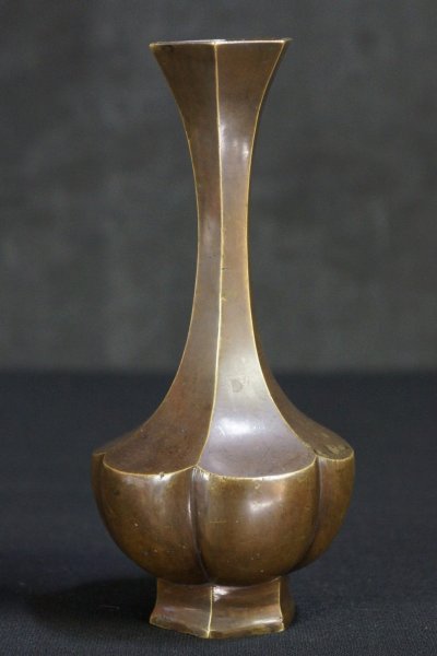 Hanaire vase 1800