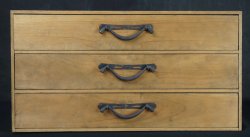 Hikidashi cabinet 1900