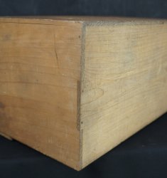 Hikidashi cabinet 1900