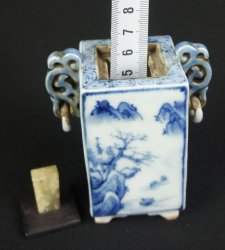 Imari Koro censer sculpture1850