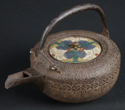 Iron kettle Tetsubin 1800