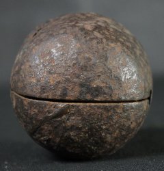 Itinerant Buddhist monk Suzu1800