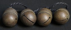 Itinerant monk bell 1800