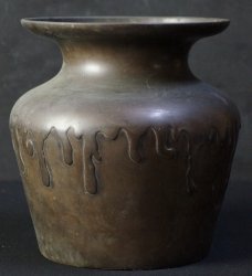 Japan bronze Tsubo vase 1880