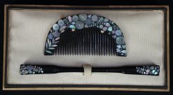 Japan comb and pin 1950