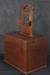 Japan make-up cabinet 1800s